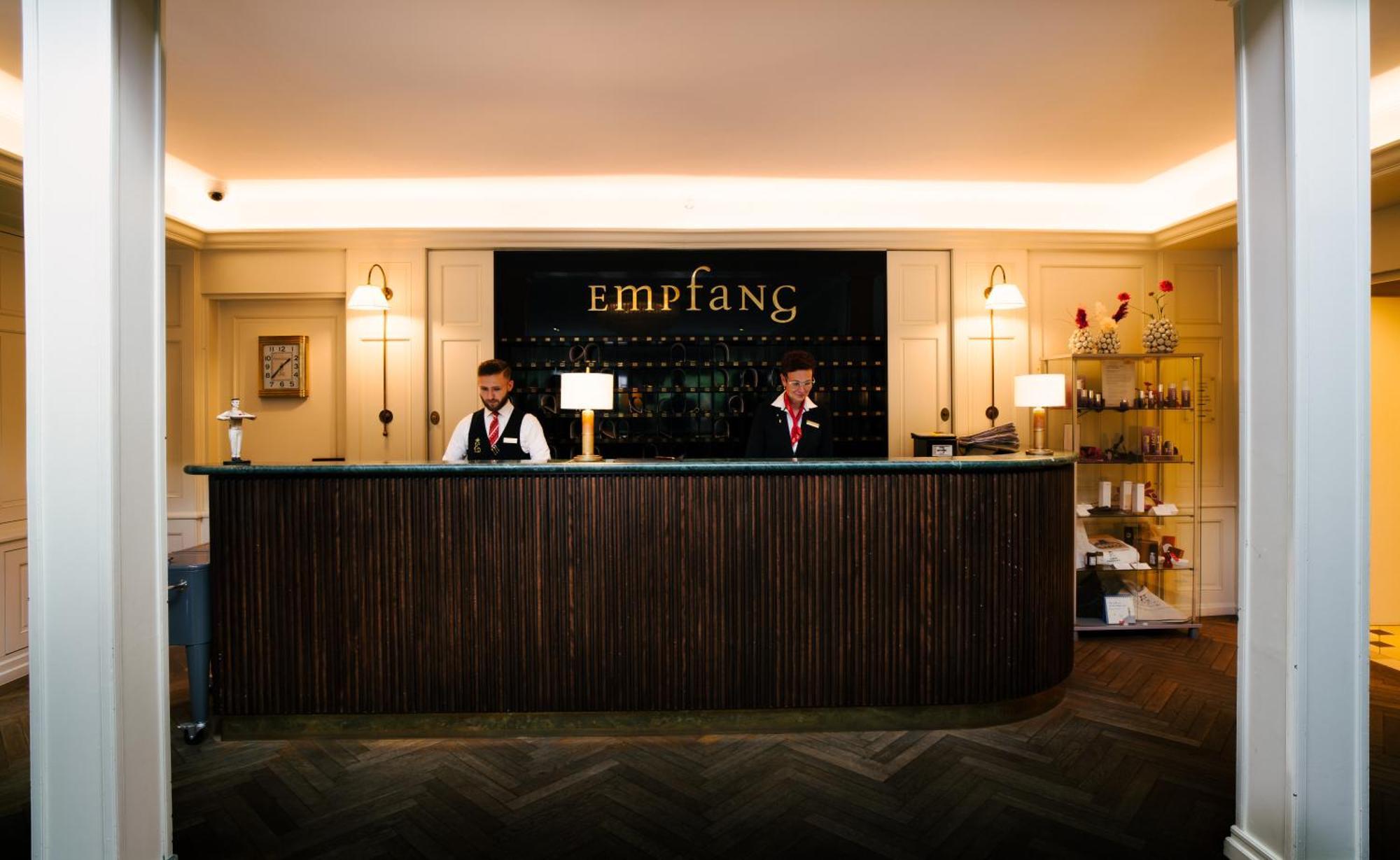 Hotel-Restaurant Erbprinz Ettlingen Eksteriør bilde